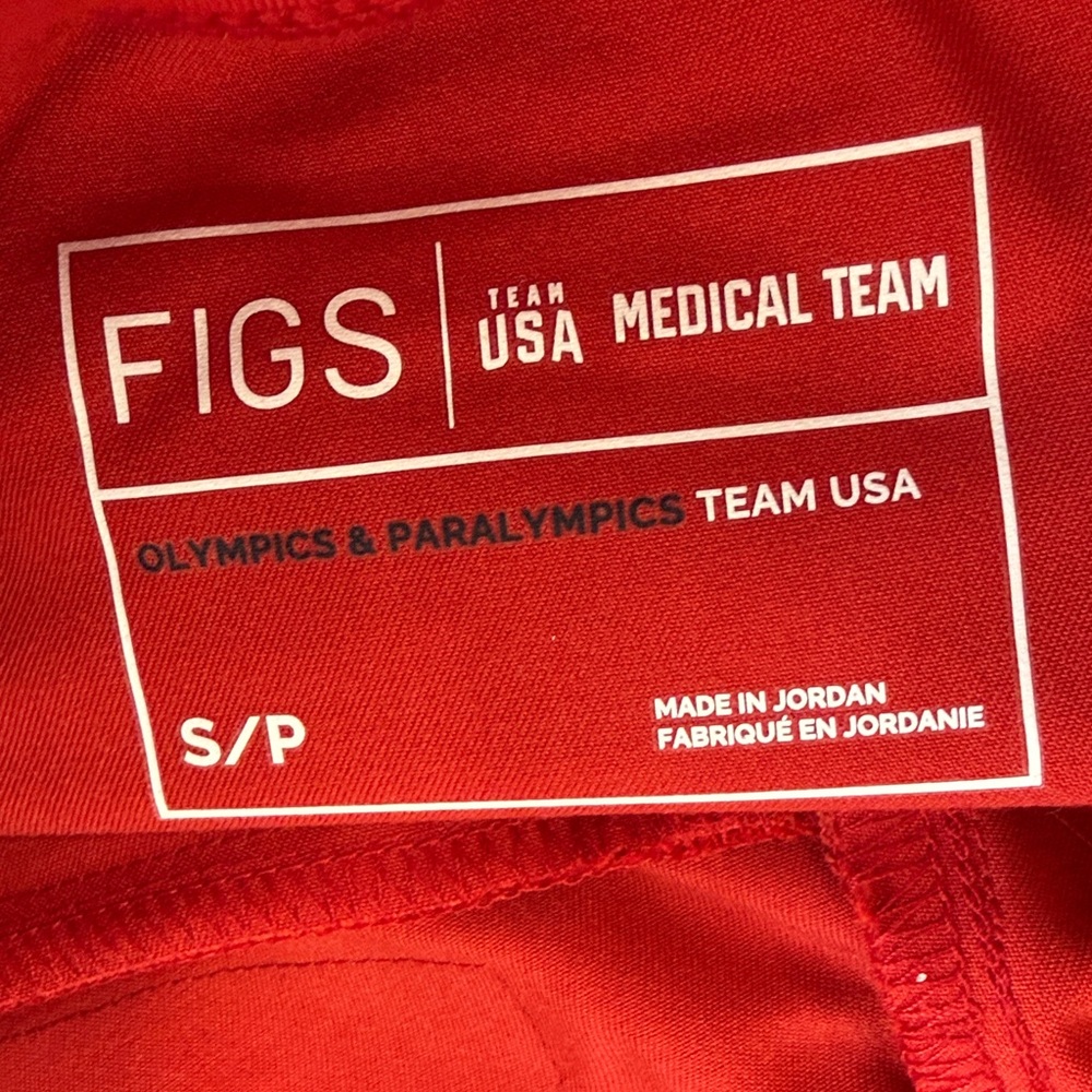 Team USA Red FIGS x Team USA High Waisted Wide Leg small petite - Picture 4 of 4